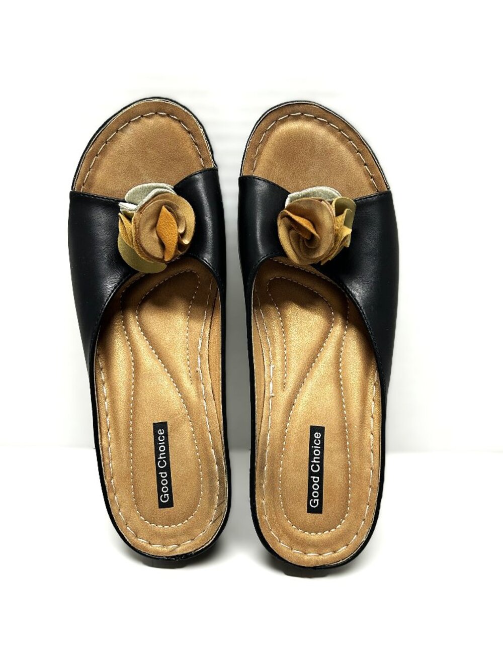 Good Choice wedge sandal in size 9